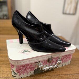 TAHARI Black Patent Leather Ankle Booties